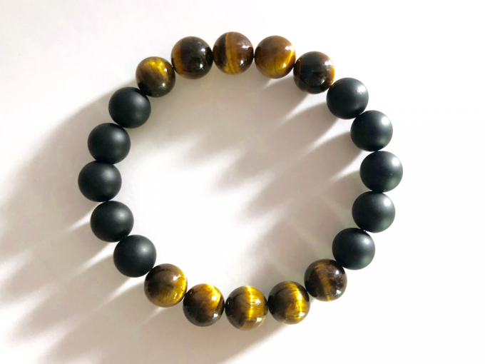 tigers-onyx-5555-1 tigers eye and onyx bracelet