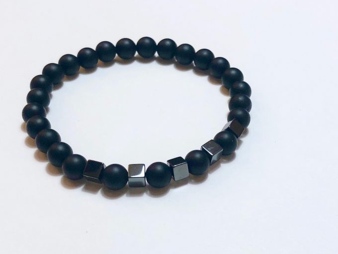 onxy-hematite-square2 6mm onyx and hematite bracelet