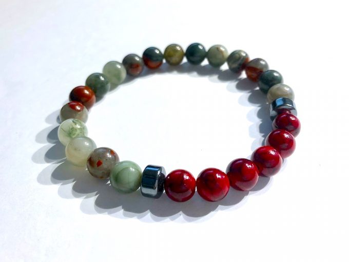 8mm-bloodstone-hematite-quartz-is 3