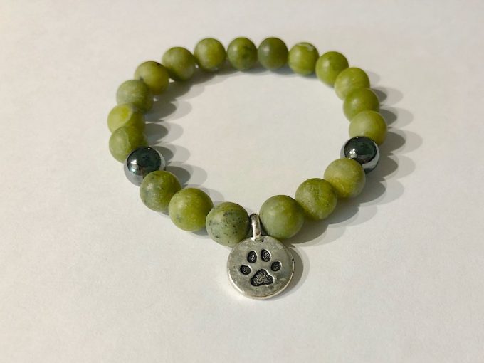 8mm-matte-jade-pawcharm2