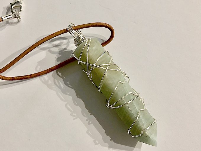 green-moonstone-leather-silver-wire2