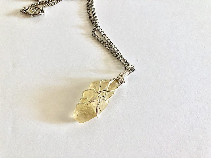 libyan-desert-glass1