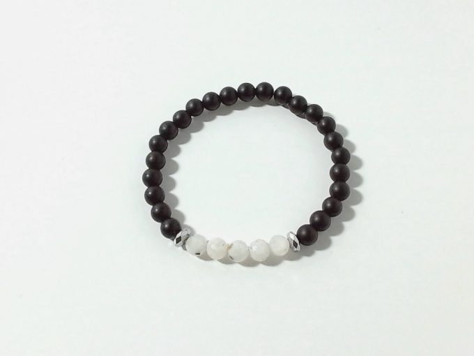6mm-black-onyx-faceted-moonstone-silver-hematite