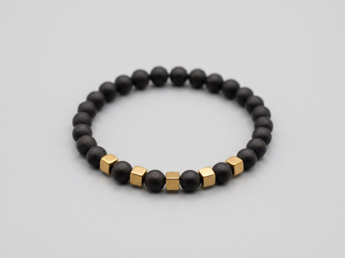 6mm-black-onyx-gold-square-hematite-bracelet