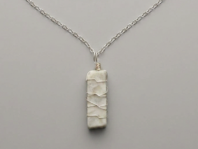 white-matte-moonstone-necklace-silver